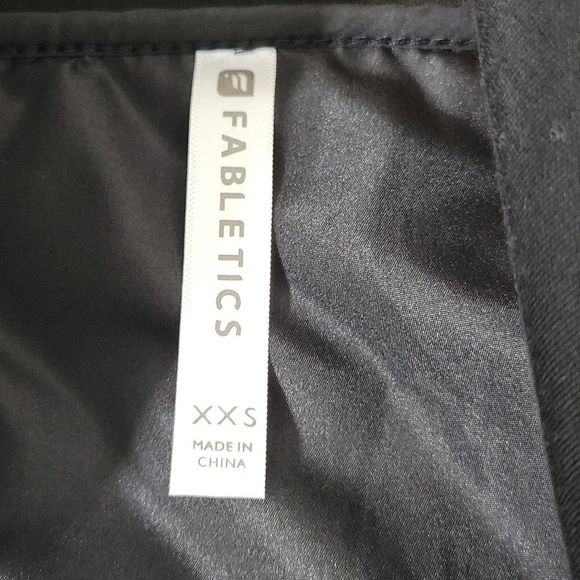 Fabletics Jacket - Picture 10 of 12